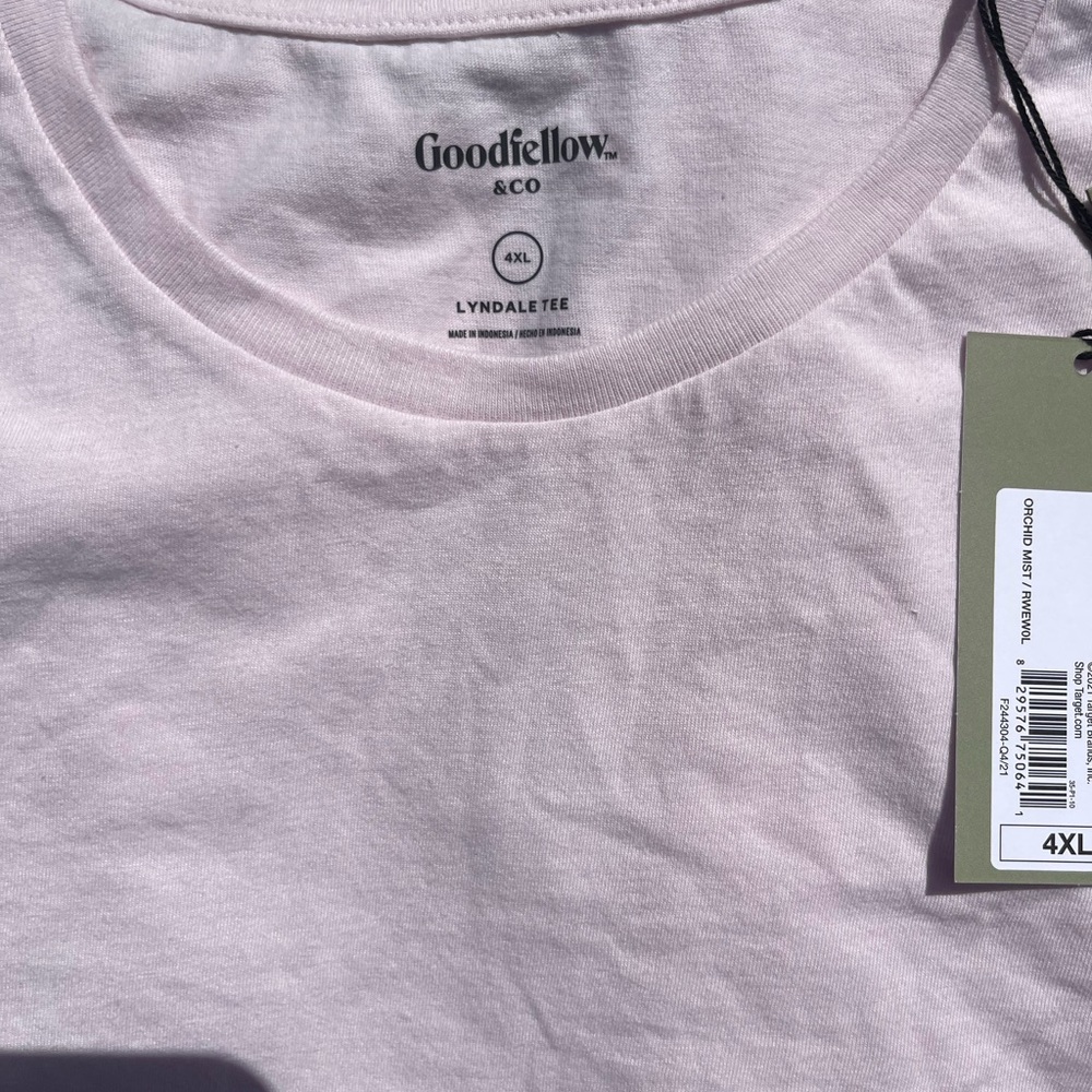 Good fellow T-Shirt in Size 4X. Color is Orchid Mist NWT XXXXL